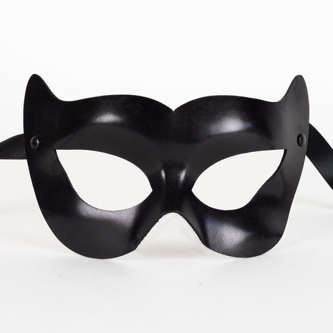 Colombine Leather Feline Vamp Eye Mask Image