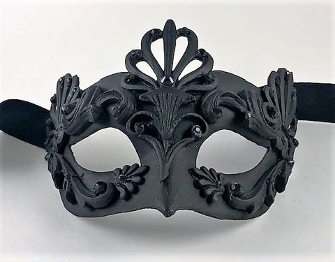 Colombine Baroque Aria Black Image