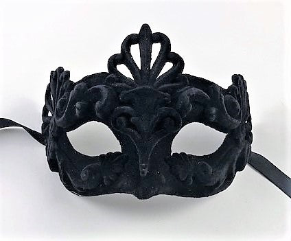 Colombine Baroque Aria Black Velveteen Image