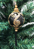 Venetian Christmas Ornament Deluxe Black and Gold Image