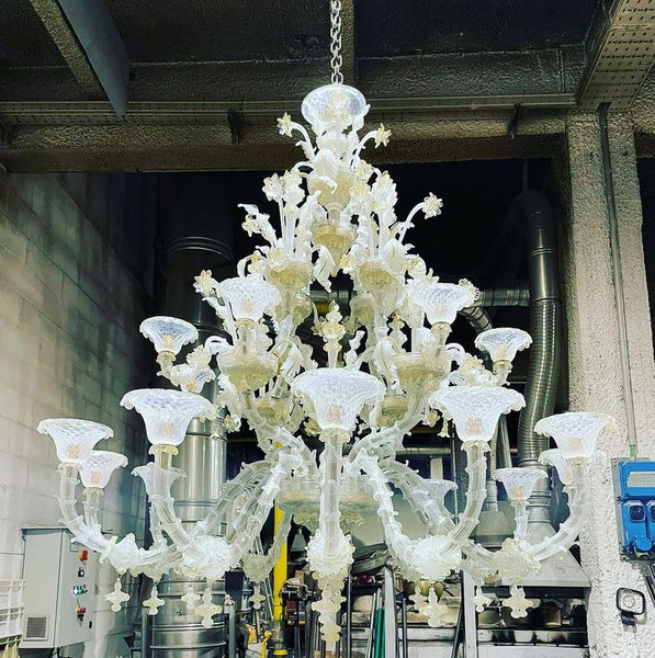 Murano Glass Ca' Rezzonico Chandelier “Nebbia” – Visions of Venice