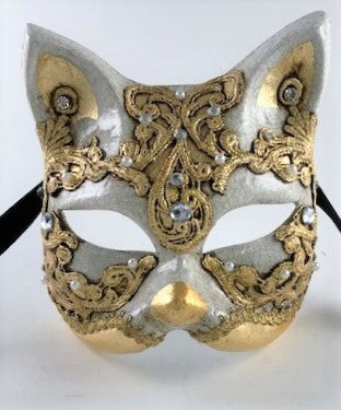 Venetian Gold Macrame Cat Mask Image
