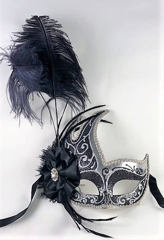 Feathered Cigno Masquerade Mask Black and Silver Image